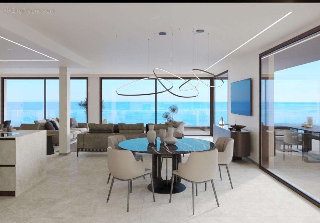 Maison à ROQUEBRUNE-CAP-MARTIN