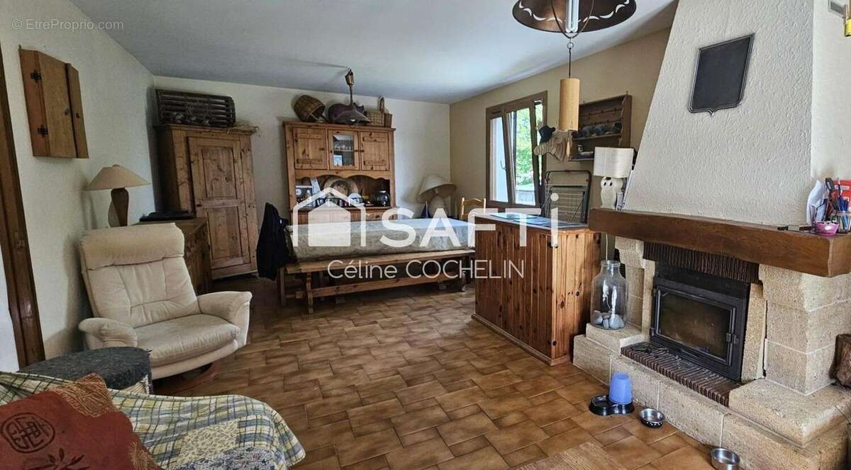 Maison 140 m² à Alluyes  - photo 3