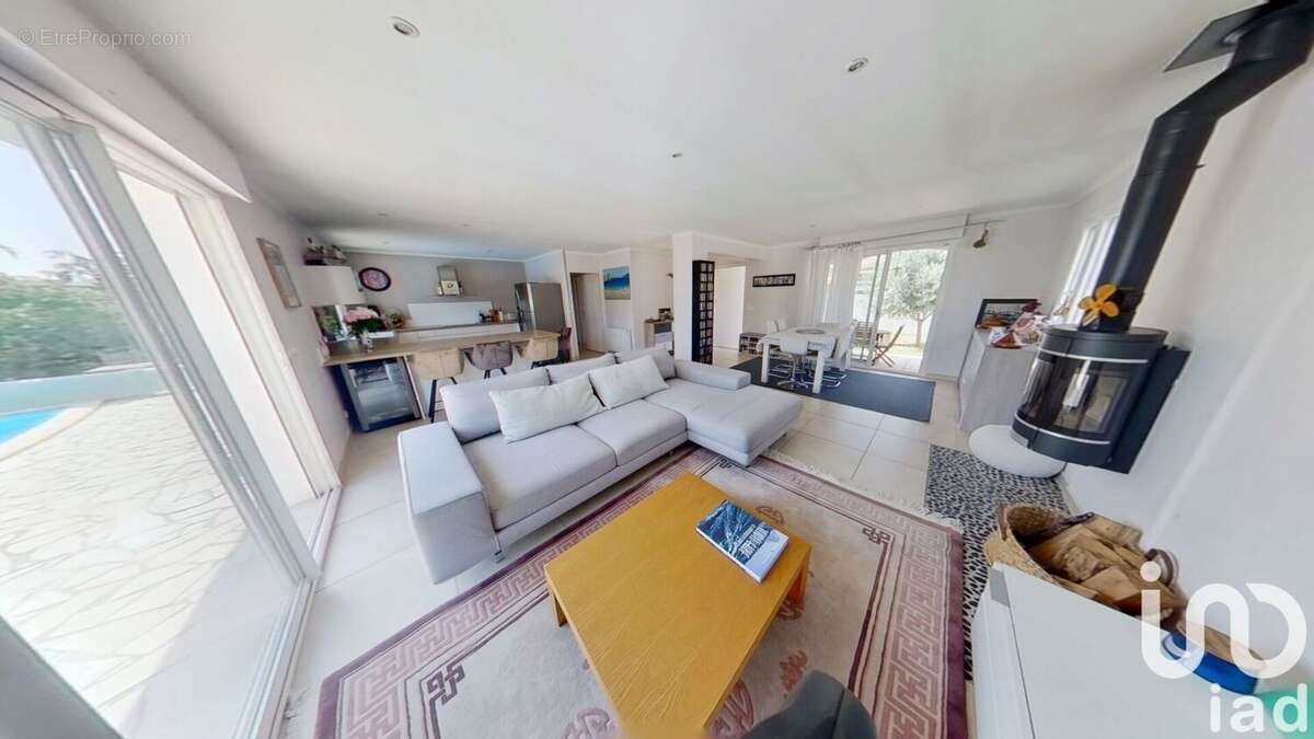 Photo 8 - Maison à SAINT-JEAN-LASSEILLE