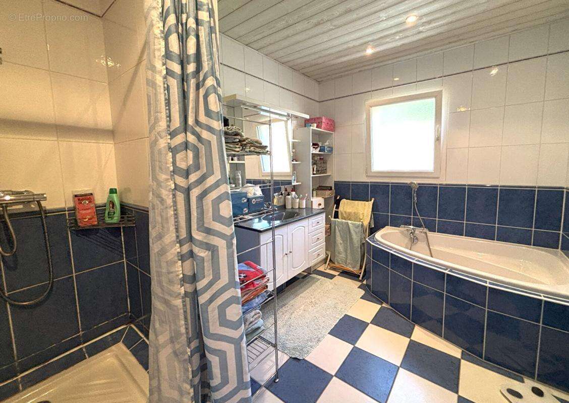 Maison à BOURG-ARGENTAL