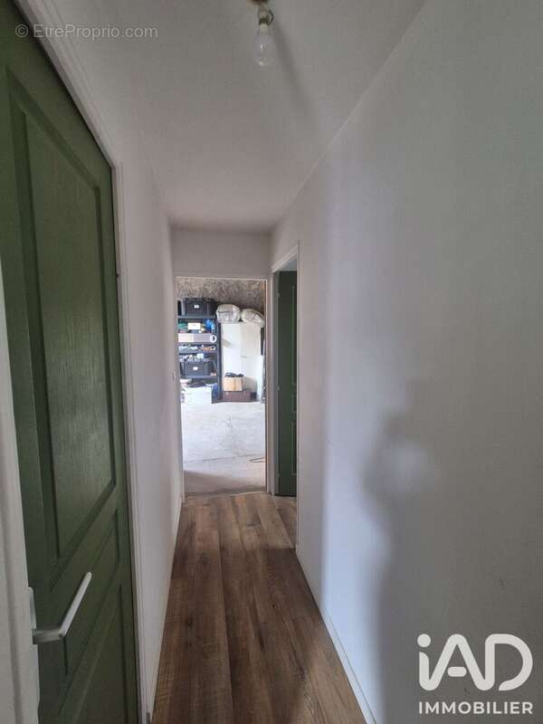 Maison 106 m² à Villebougis  - photo 9