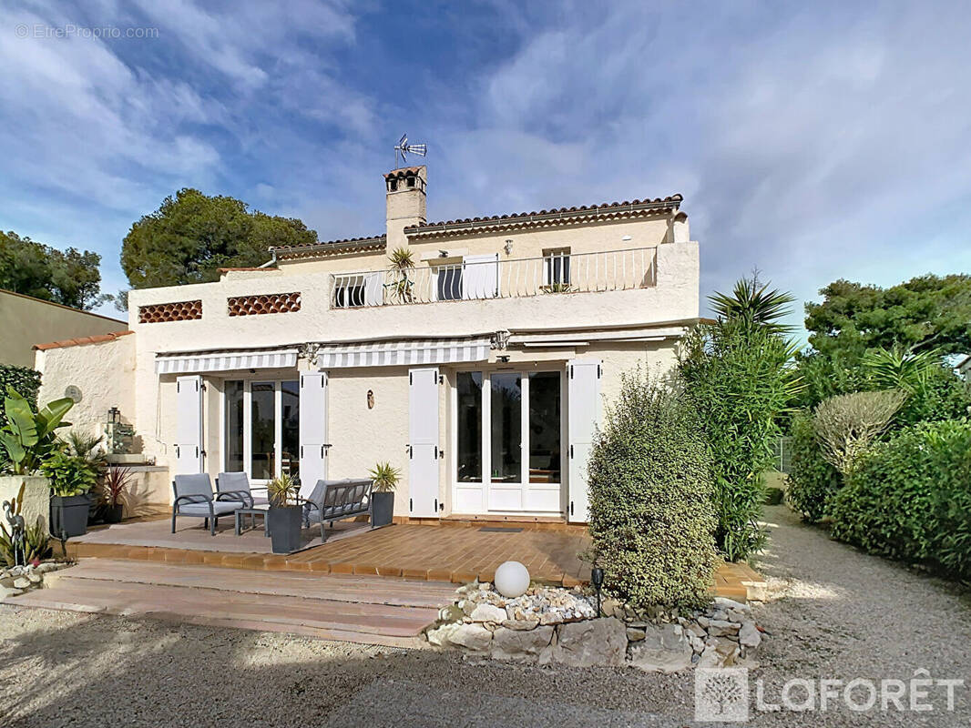 Maison à SAUSSET-LES-PINS