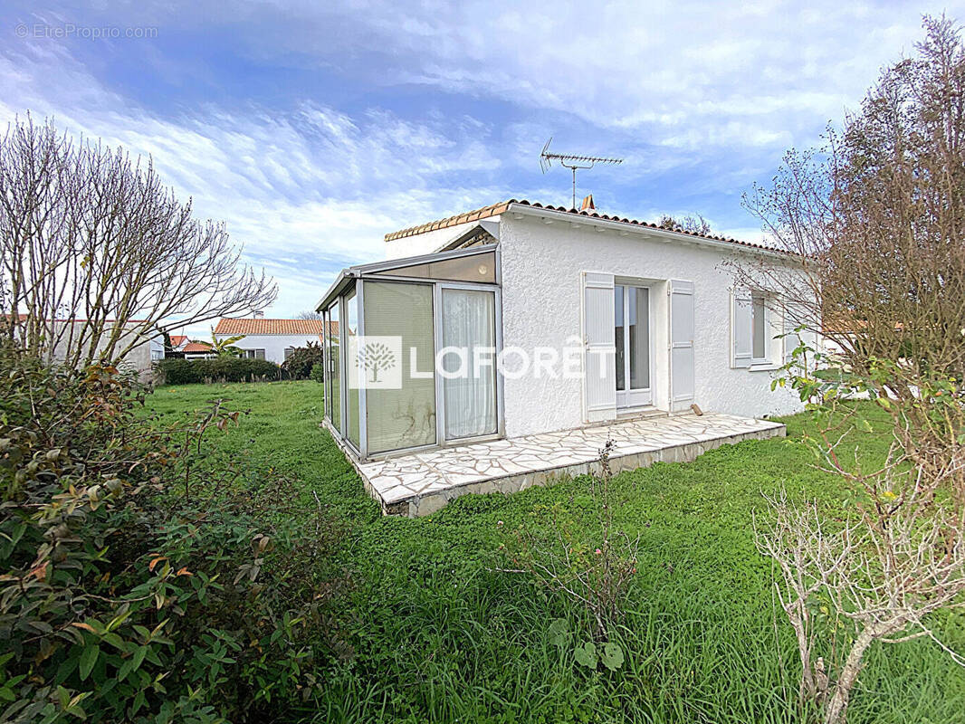 Maison à SAUJON
