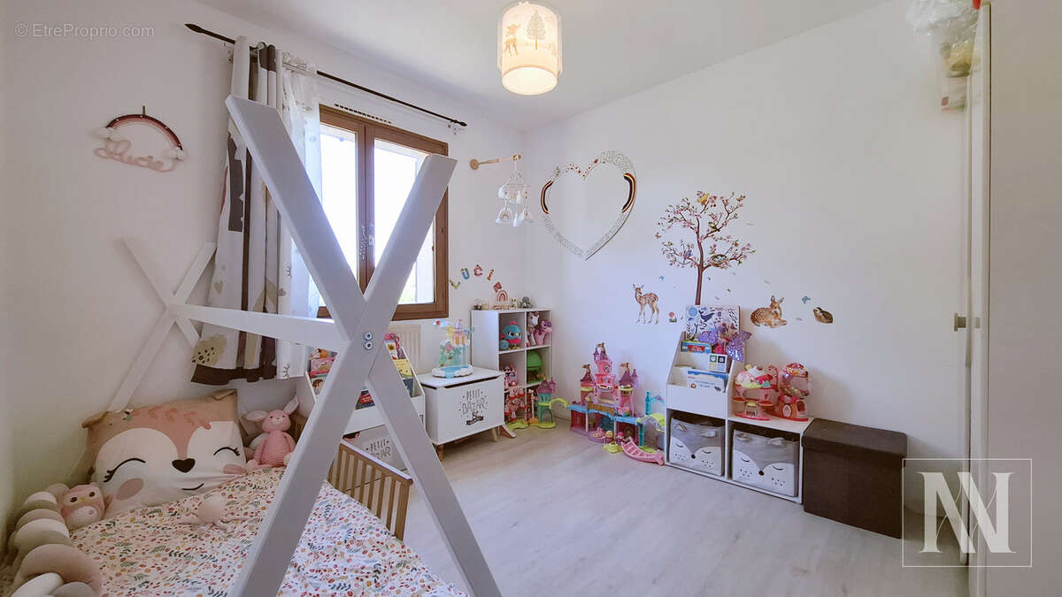 Maison de plain-pied avec sous-sol semi-aménagé   Emplacement recherché, proche de toutes commodités - photo 8