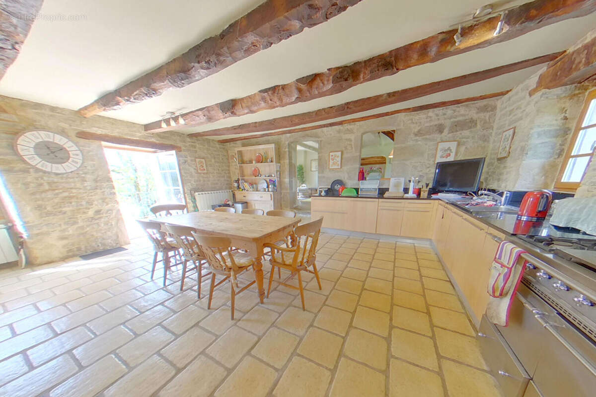 Maison à PARISOT