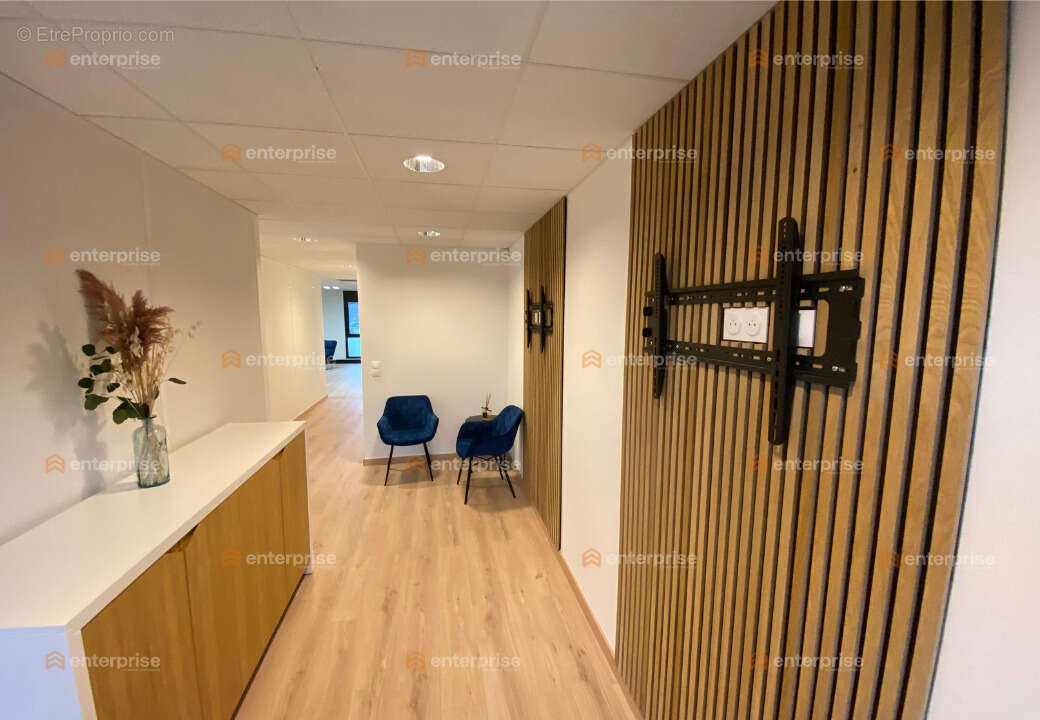 A acheter - bureaux - 250m2 - rez de chaussee ideal activite liberale - investisseur - photo 5