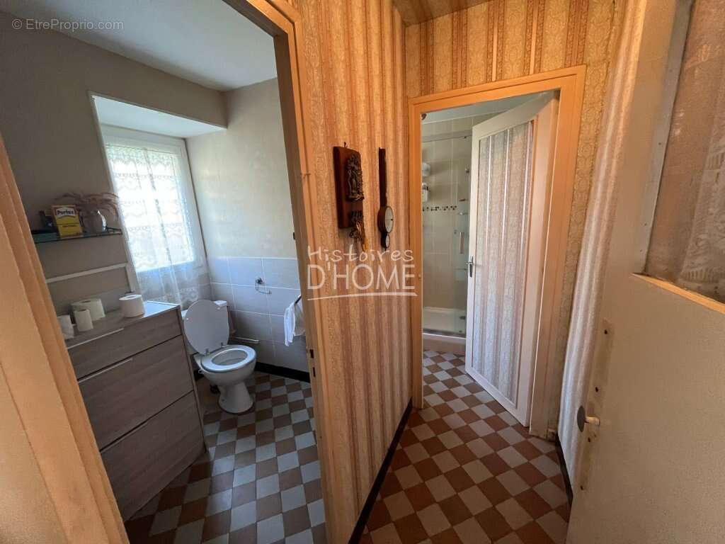 Maison à JOUY-LE-CHATEL