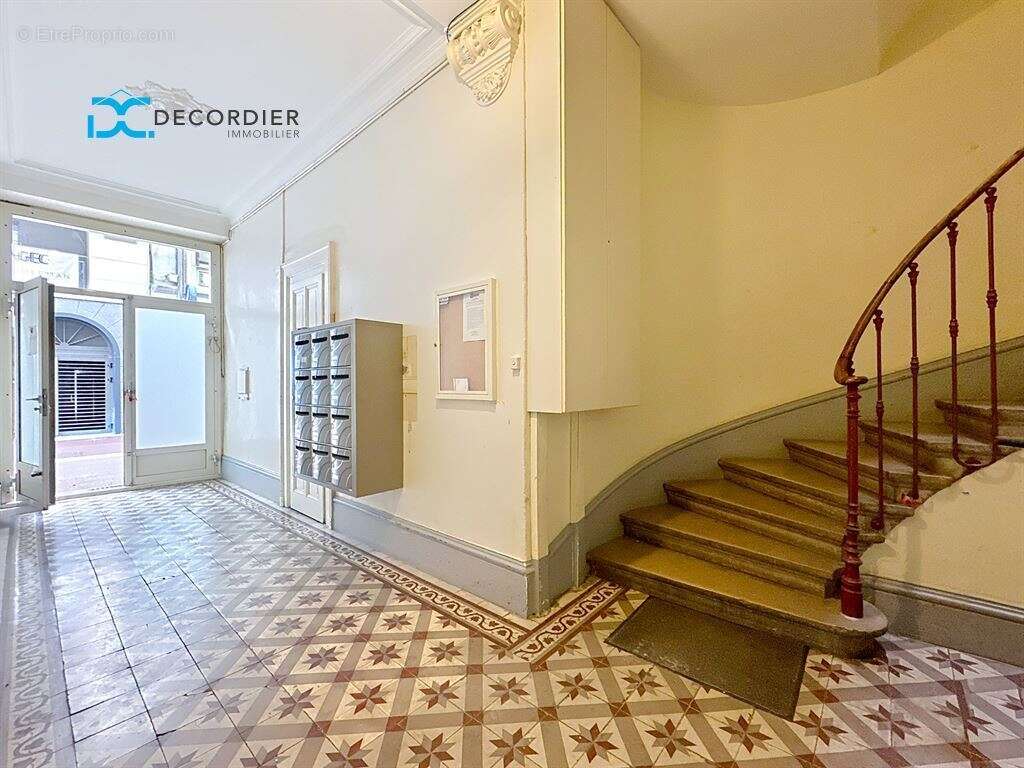 Appartement à EVIAN-LES-BAINS