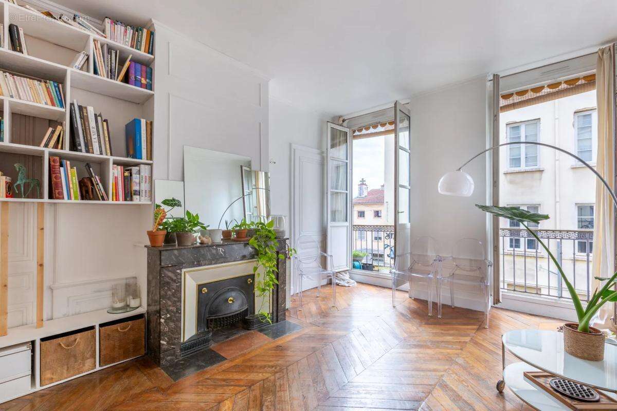 Appartement à LYON-1E