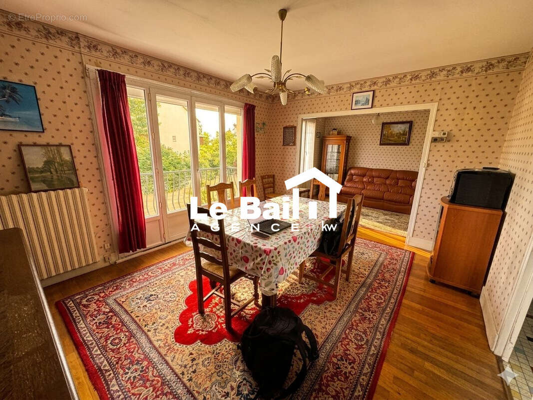 Maison 67 m² à Us  - photo 2