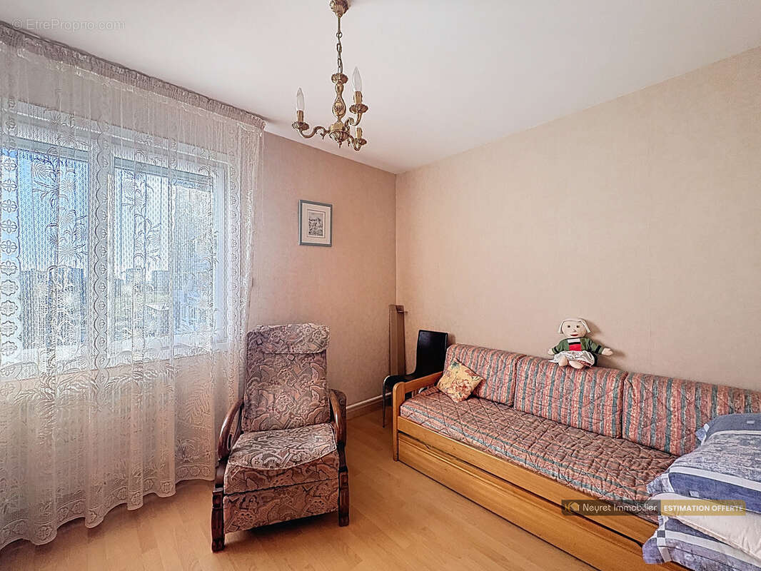 Appartement à SAINT-PRIEST