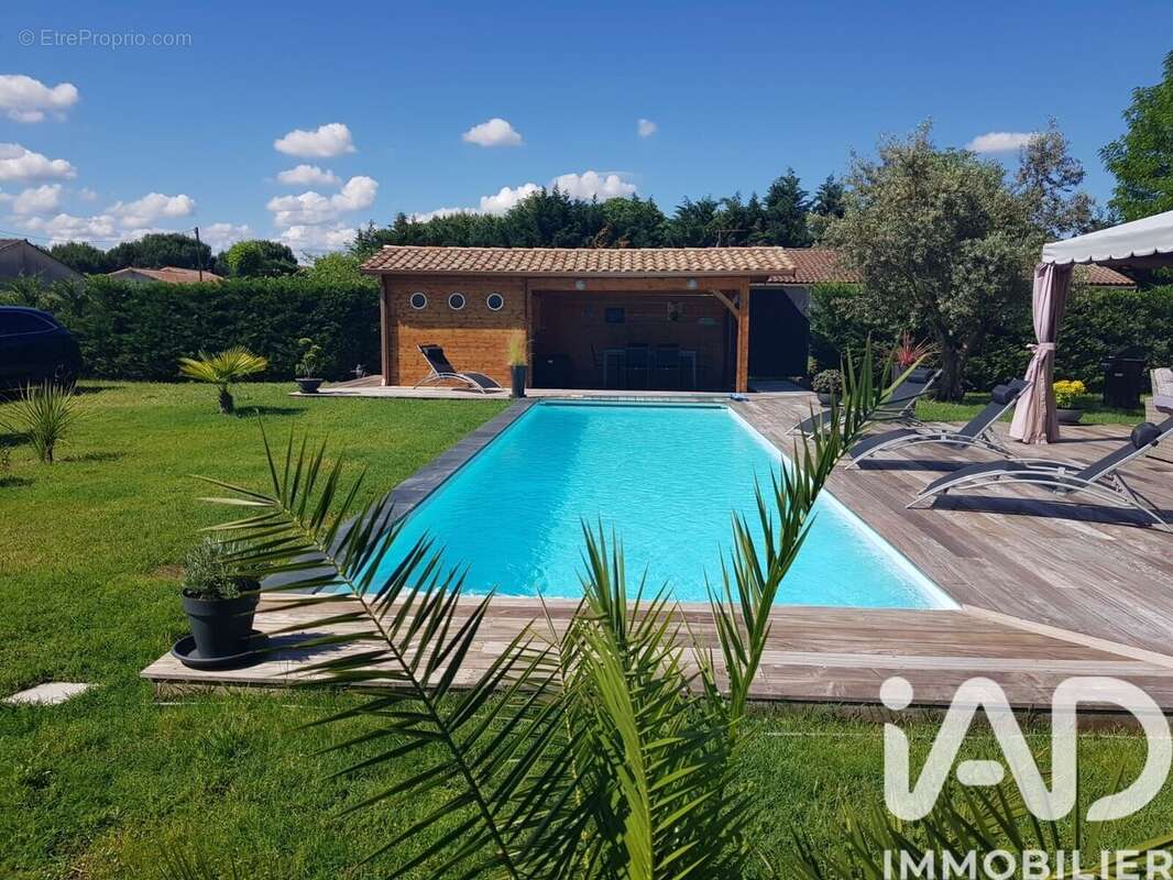 Photo 3 - Maison à ARBANATS