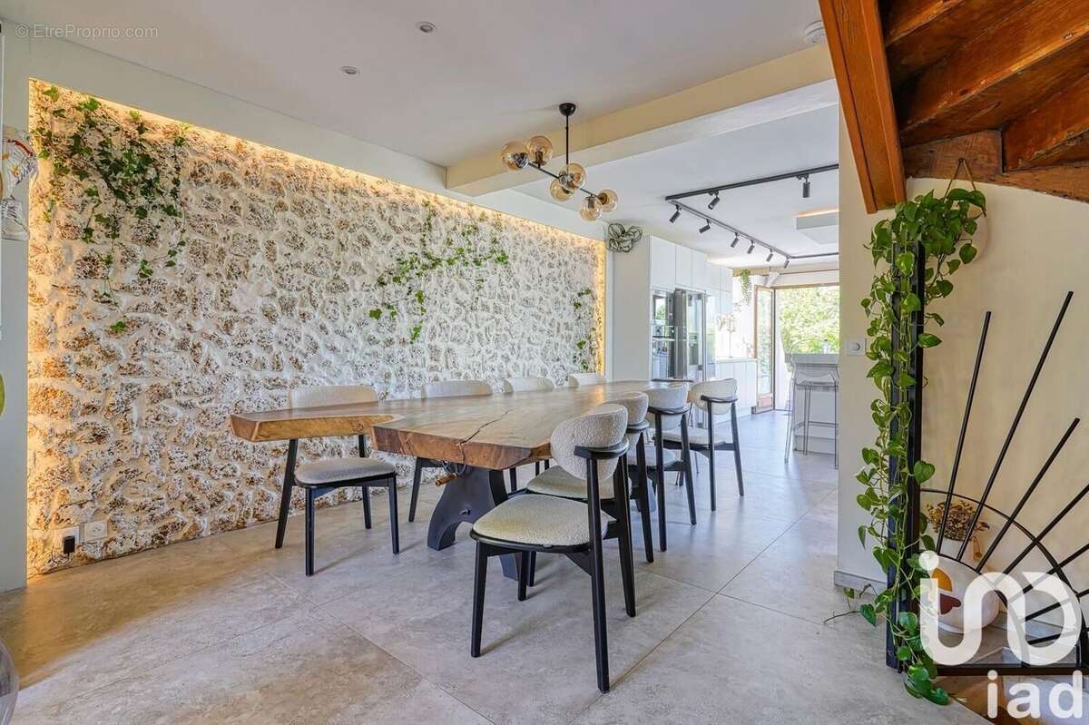 Photo 6 - Maison à CACHAN