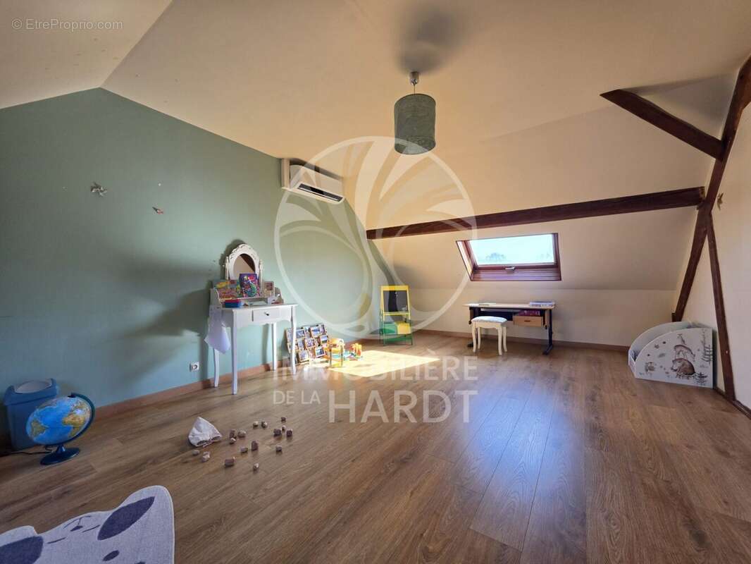 Maison 6 pièces 198 m² à vendre à Rantzwiller (68510) - photo 9