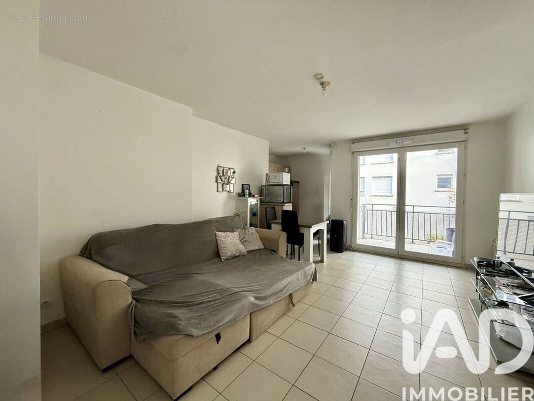 Photo 1 - Appartement à CORBEIL-ESSONNES