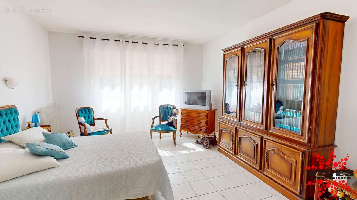 Maison 220 m² à Boujan-Sur-Libron  - photo 8