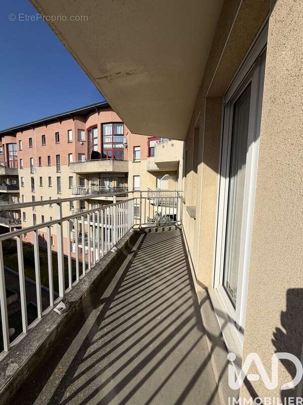 Appartement 25 m² à Reims  - photo 3