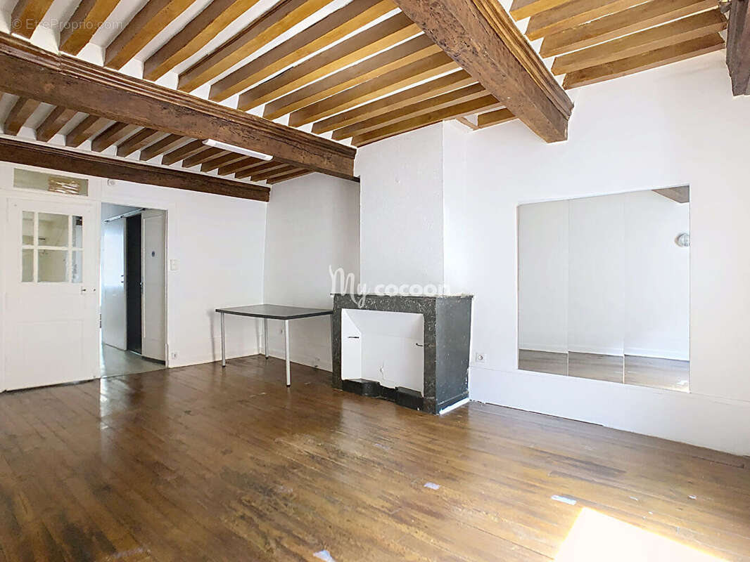 Maison à SAINT-RAMBERT-EN-BUGEY