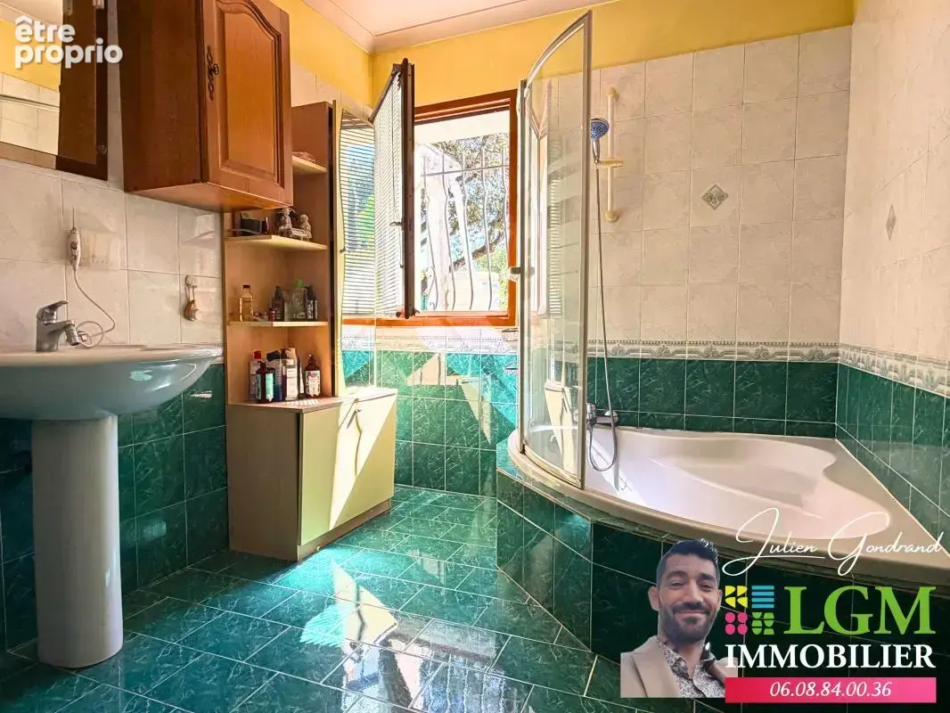  NIMES - LA CIGALE/BOIS DES ESPEISSES - Maison 4 pièces, piscine, garage  - photo 10