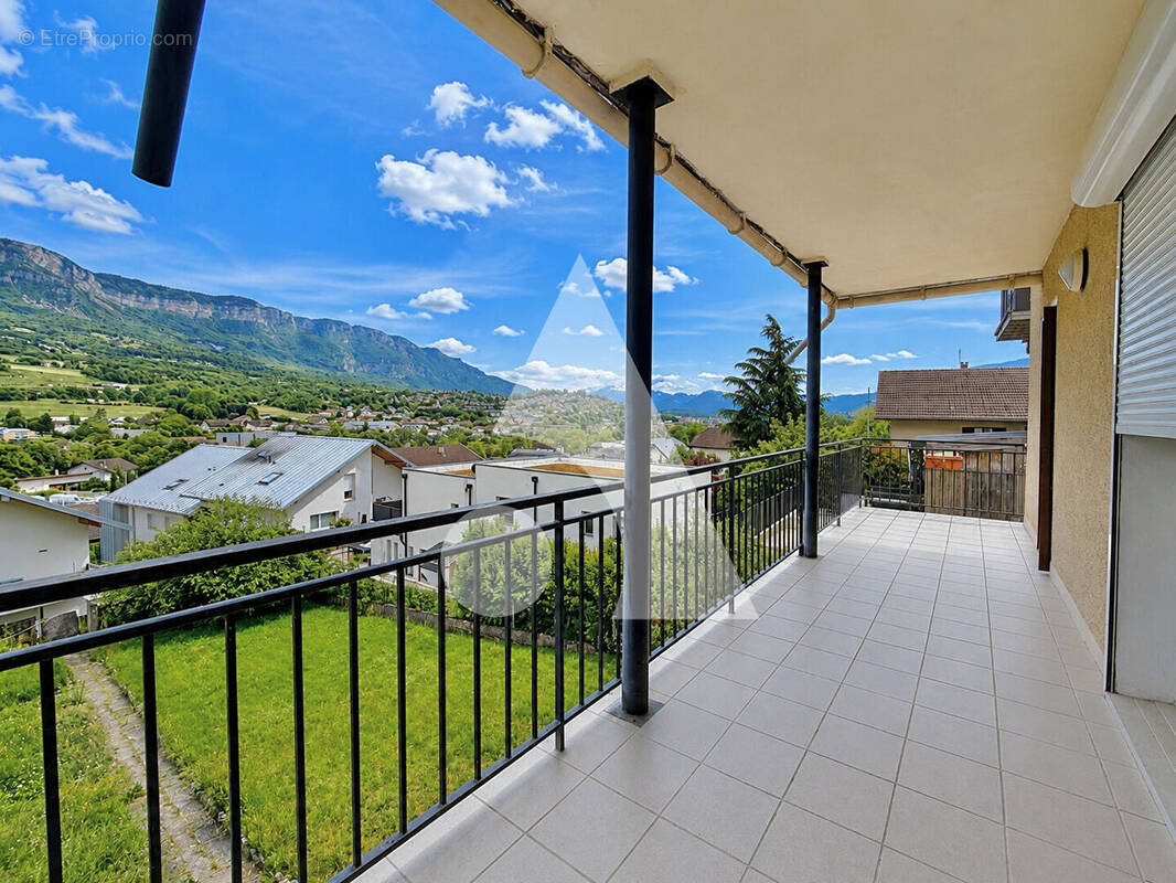 Appartement à GRESY-SUR-AIX