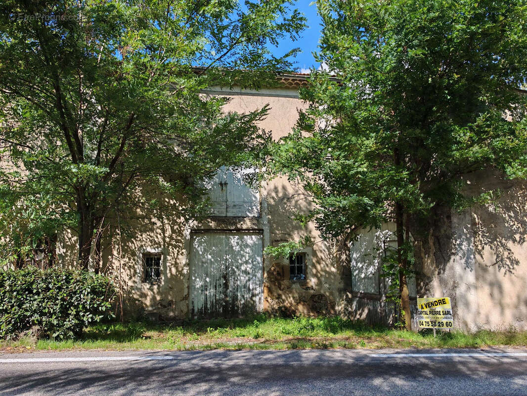 Maison à BOFFRES