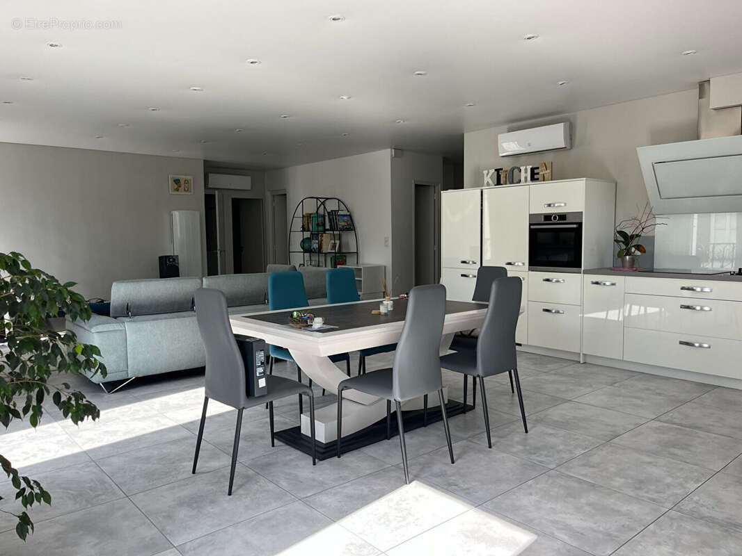 Appartement à LE CHATEAU-D'OLERON