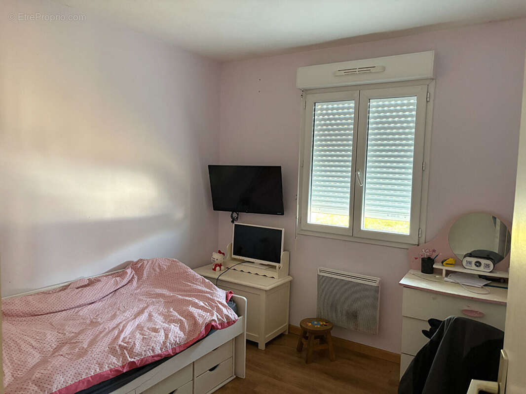A vendre Guénin, maison de plain-pied, 3 chambres terrain d'environ 770m² - photo 6
