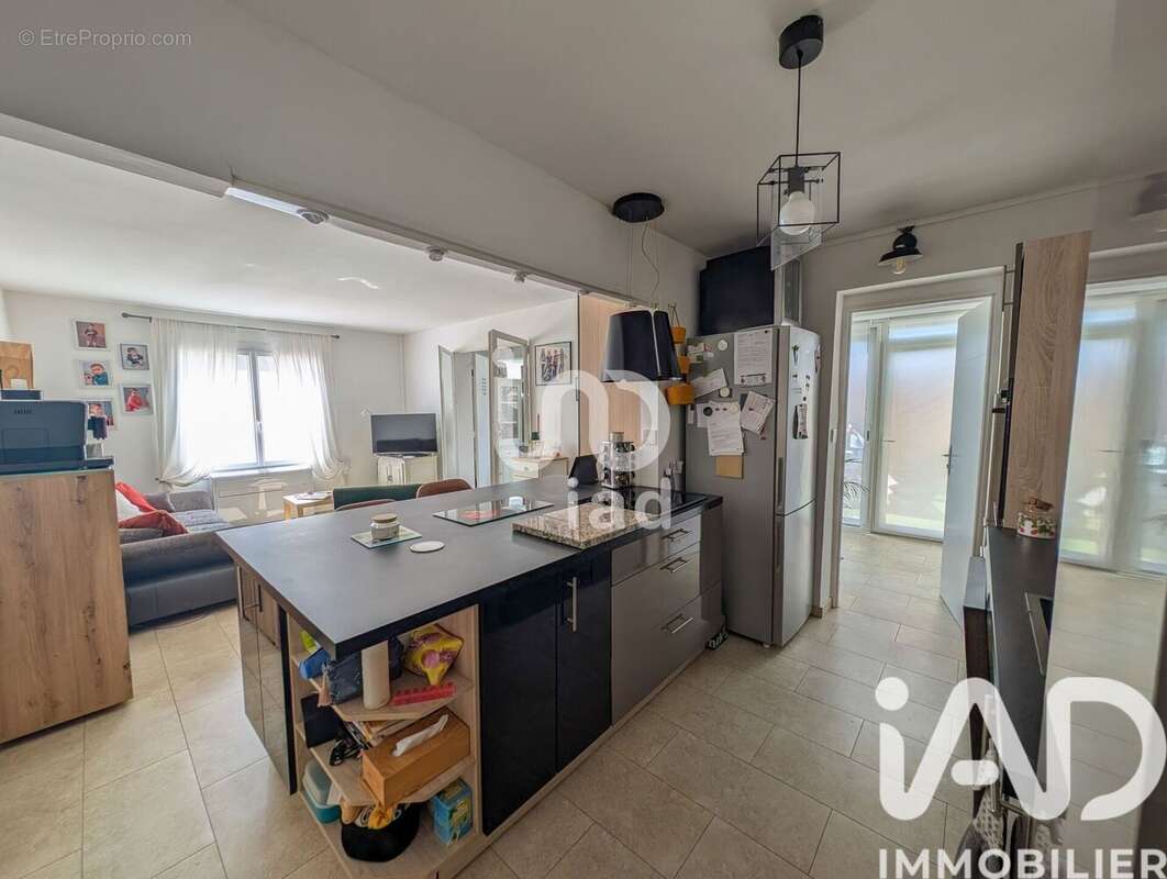 Appartement 70 m² à Frejus  - photo 3