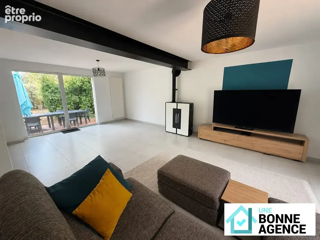 Maison 164 m² à Saint-Pryve-Saint-Mesmin  - photo 3