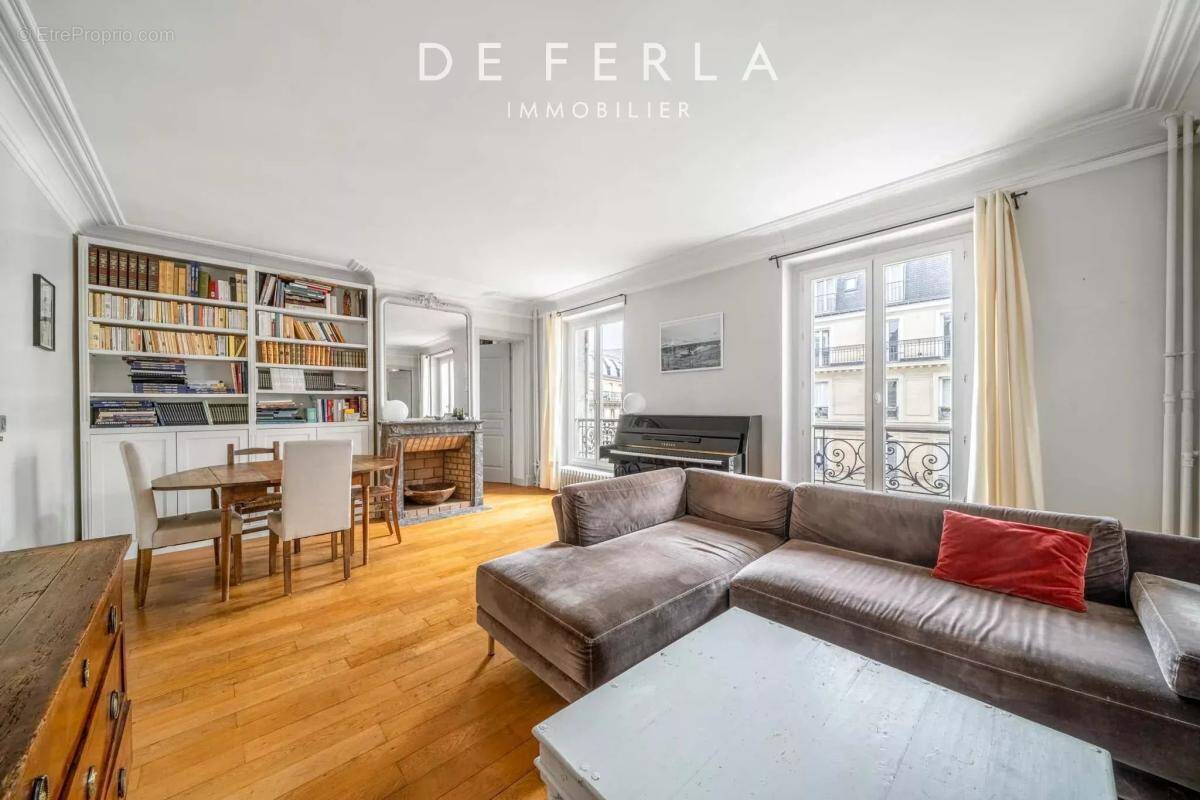 Appartement à PARIS-5E