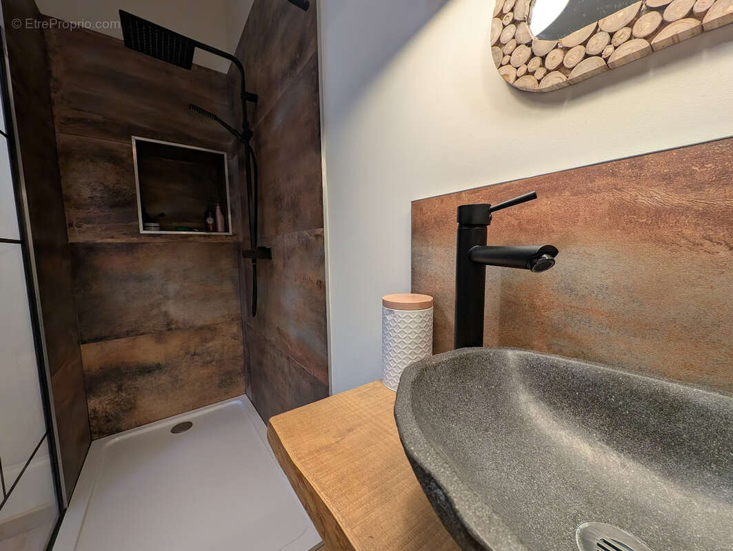 Maison à SAINT-PERAY