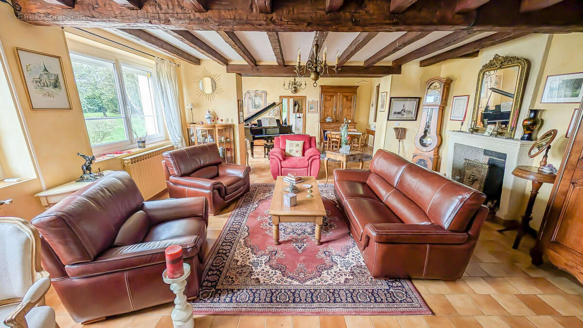 Maison à REQUEIL