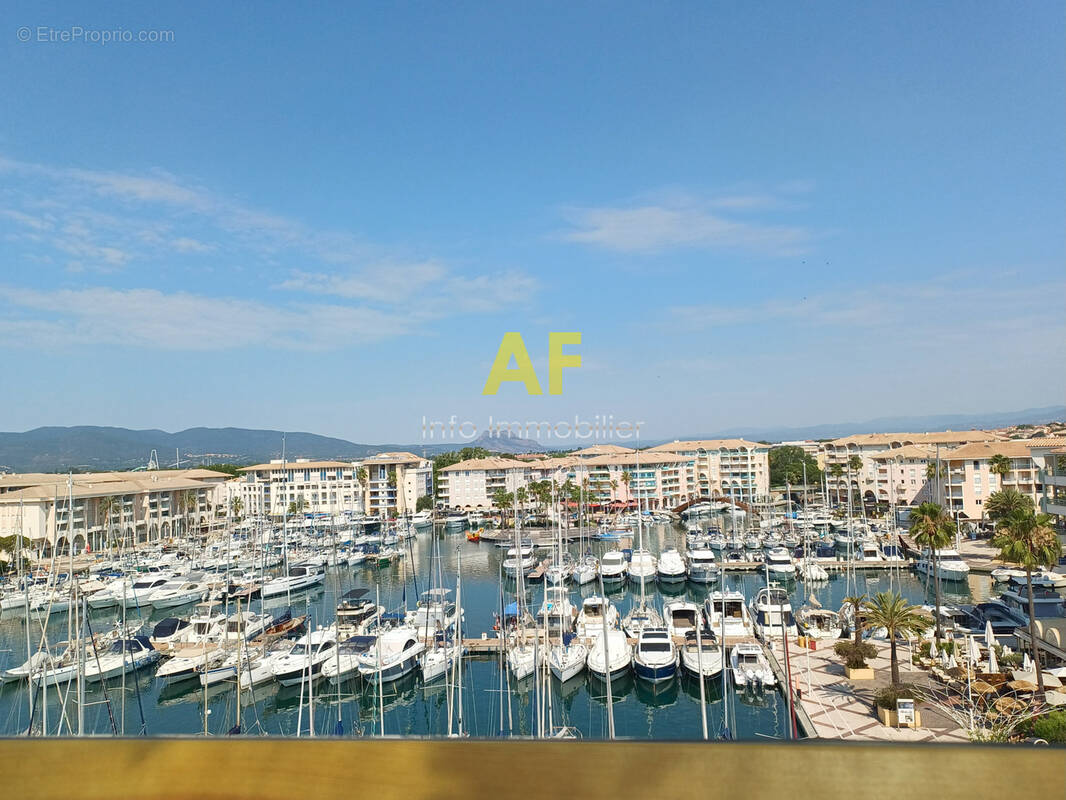 Appartement à FREJUS