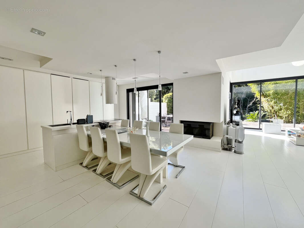 Maison à SAINT-RAPHAEL