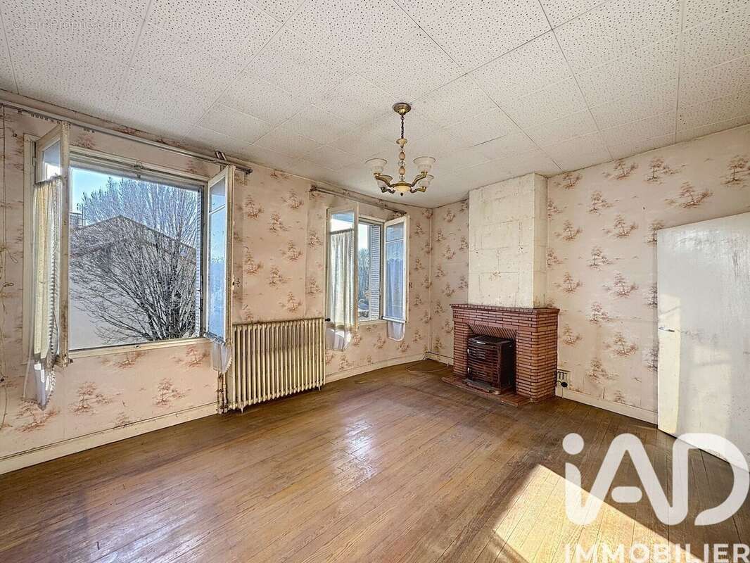 Photo 7 - Maison à VOEUIL-ET-GIGET