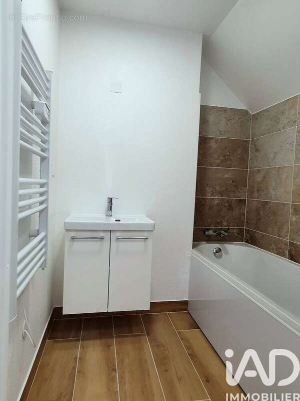 Appartement 60 m² à Magny-Le-Hongre  - photo 9