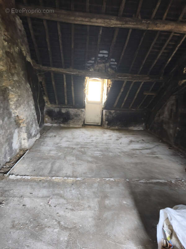 Maison à FRESNAY-SUR-SARTHE