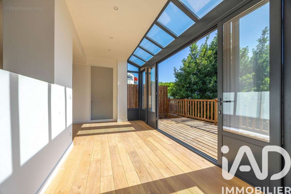 Photo 2 - Appartement à BORDEAUX