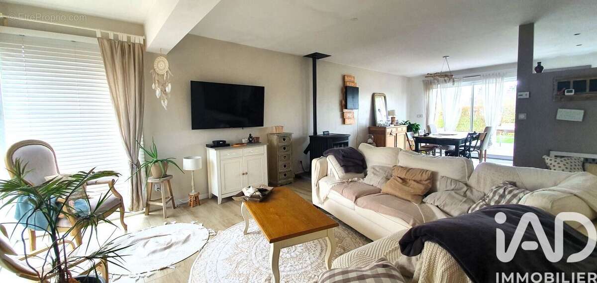Maison 133 m² à Guignemicourt  - photo 7