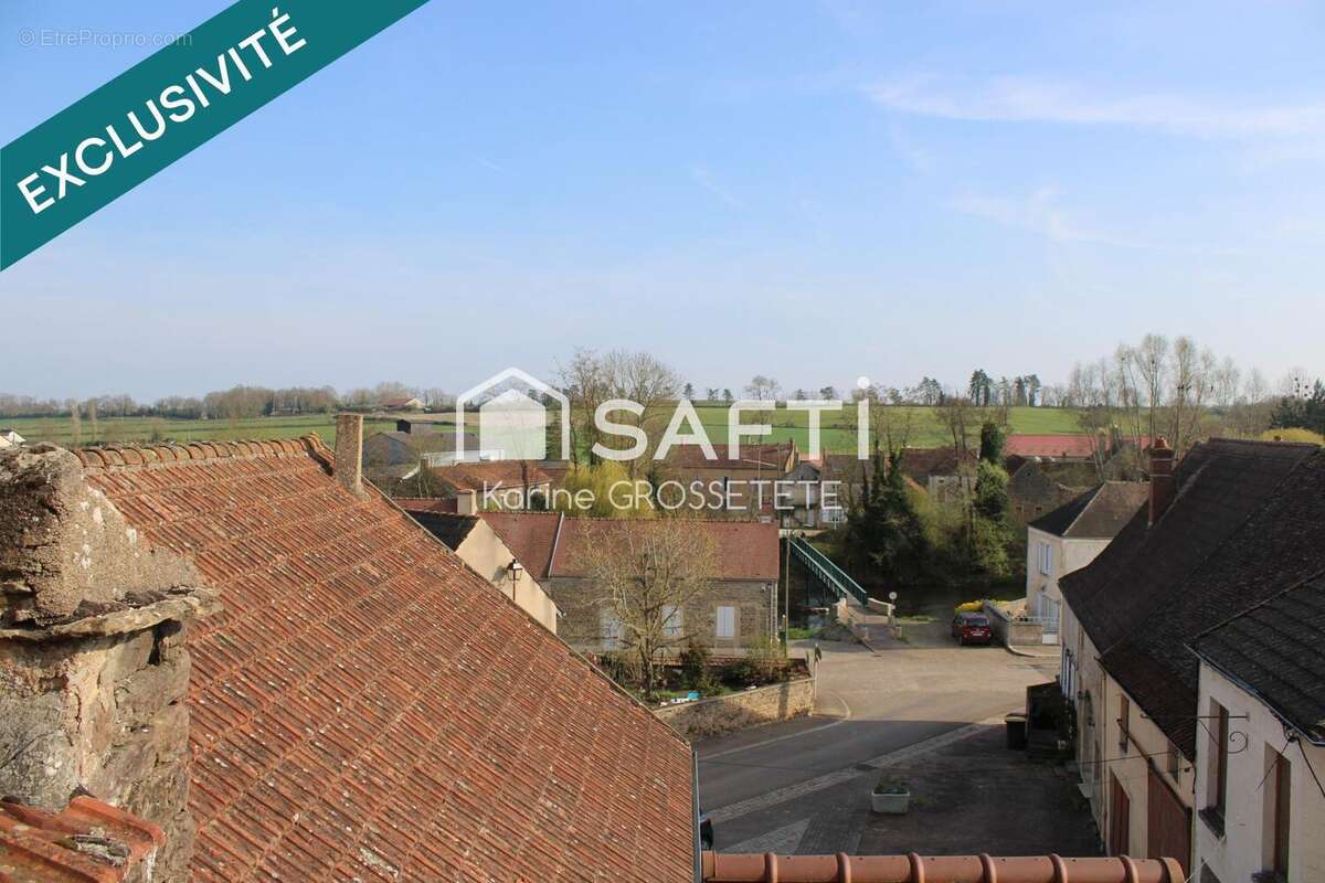 Maison 96 m² à Savigny-En-Terre-Plaine  - photo 7