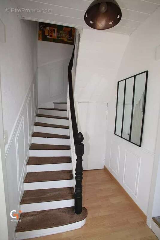 Charmante maison en brique de 112 m² renovee - photo 8