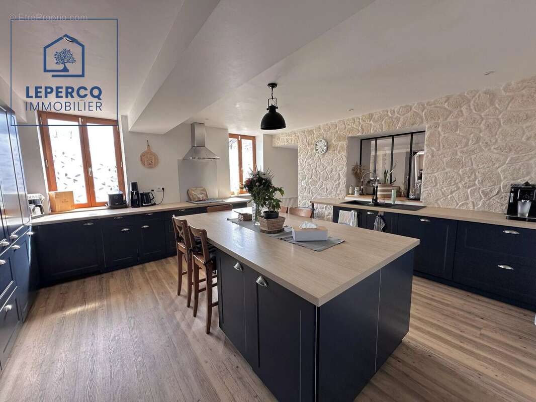 À 10 minutes de mareuil-sur-ourcq – maison entièrement rénovée - photo 8