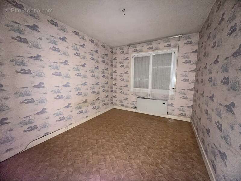 À vendre maison plain-pied 4 chambres à GEVRY (39) – Proche Dole – Grand terrain – Beau potentiel - photo 10