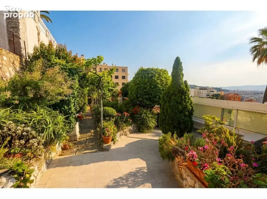 Nice-mont boron  villa 2/3 pieces jardin terrasse garage - photo 4