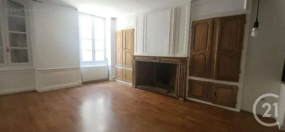 Appartement 79 m² à Aurillac  - photo 3
