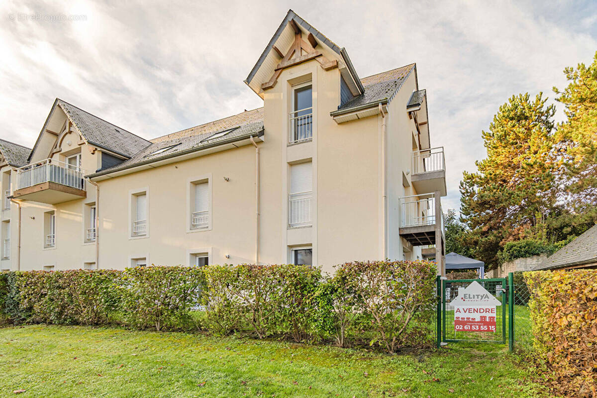 Appartement à FLEURY-SUR-ORNE