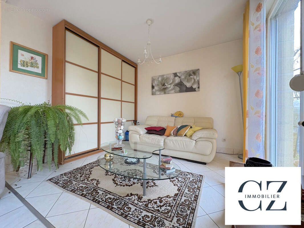 Appartement à LONGVIC