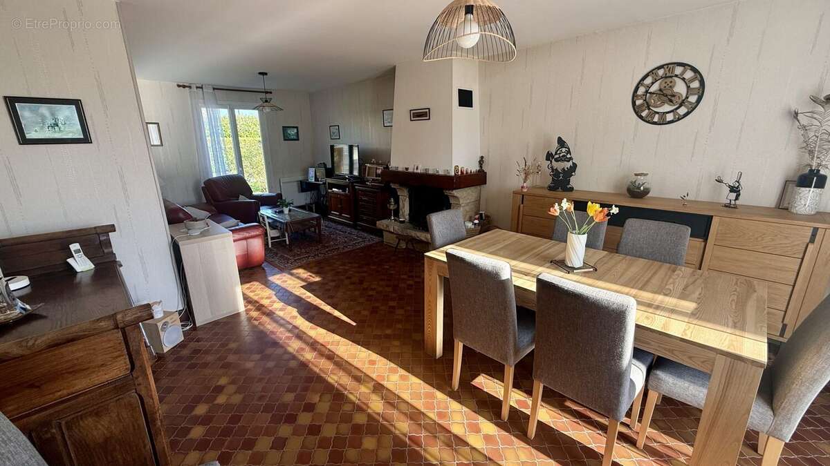 Maison à BAIN-DE-BRETAGNE