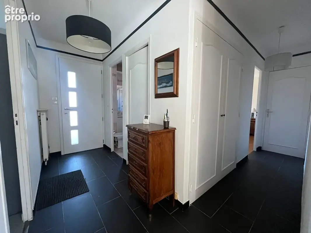 Maison 5 pièces 105 m² à vendre à Pont-Sainte-Maxence (60700) - photo 2