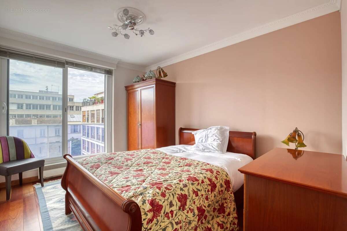 Appartement à VERSAILLES